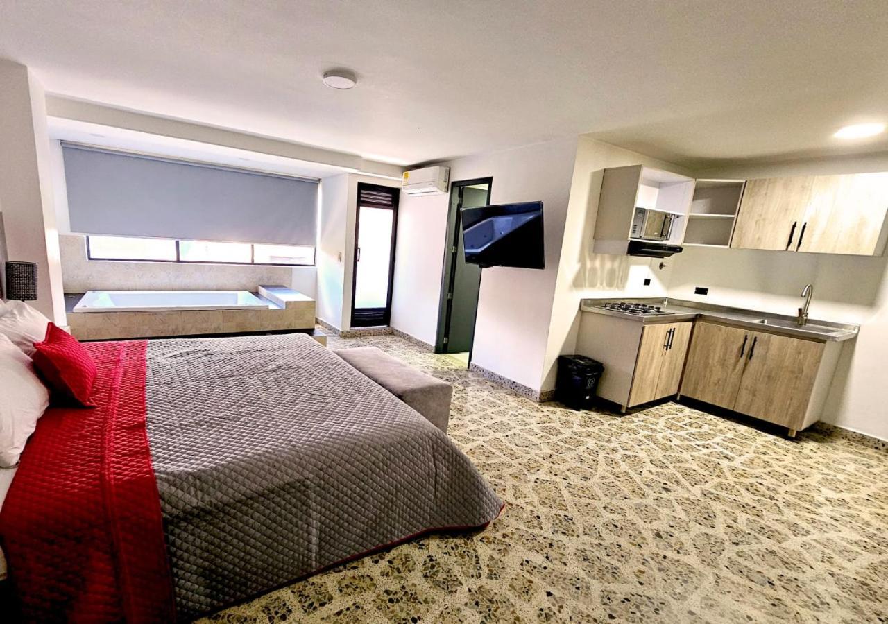 Hotel Ofix Medellín Kültér fotó