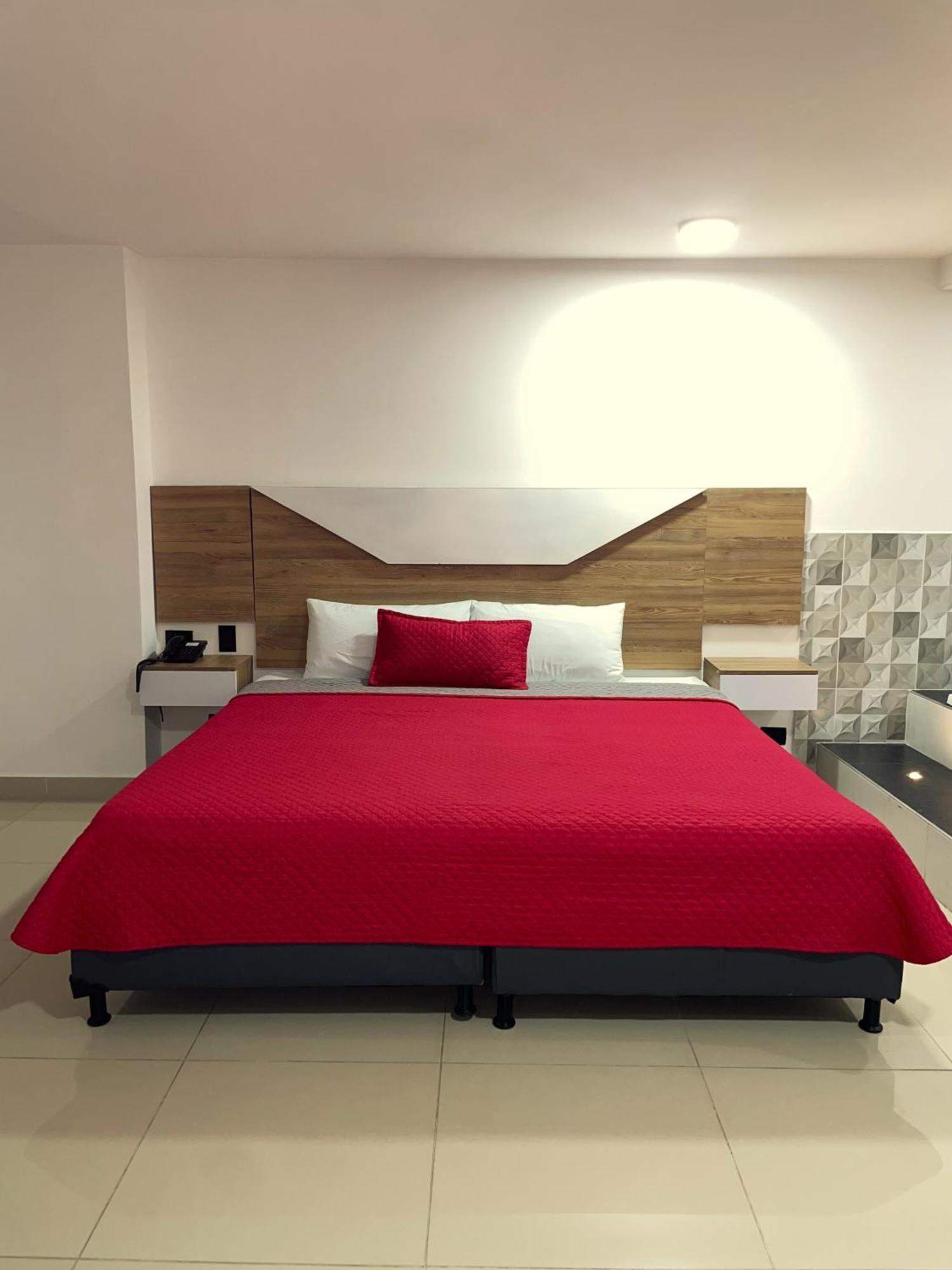 Hotel Ofix Medellín Kültér fotó