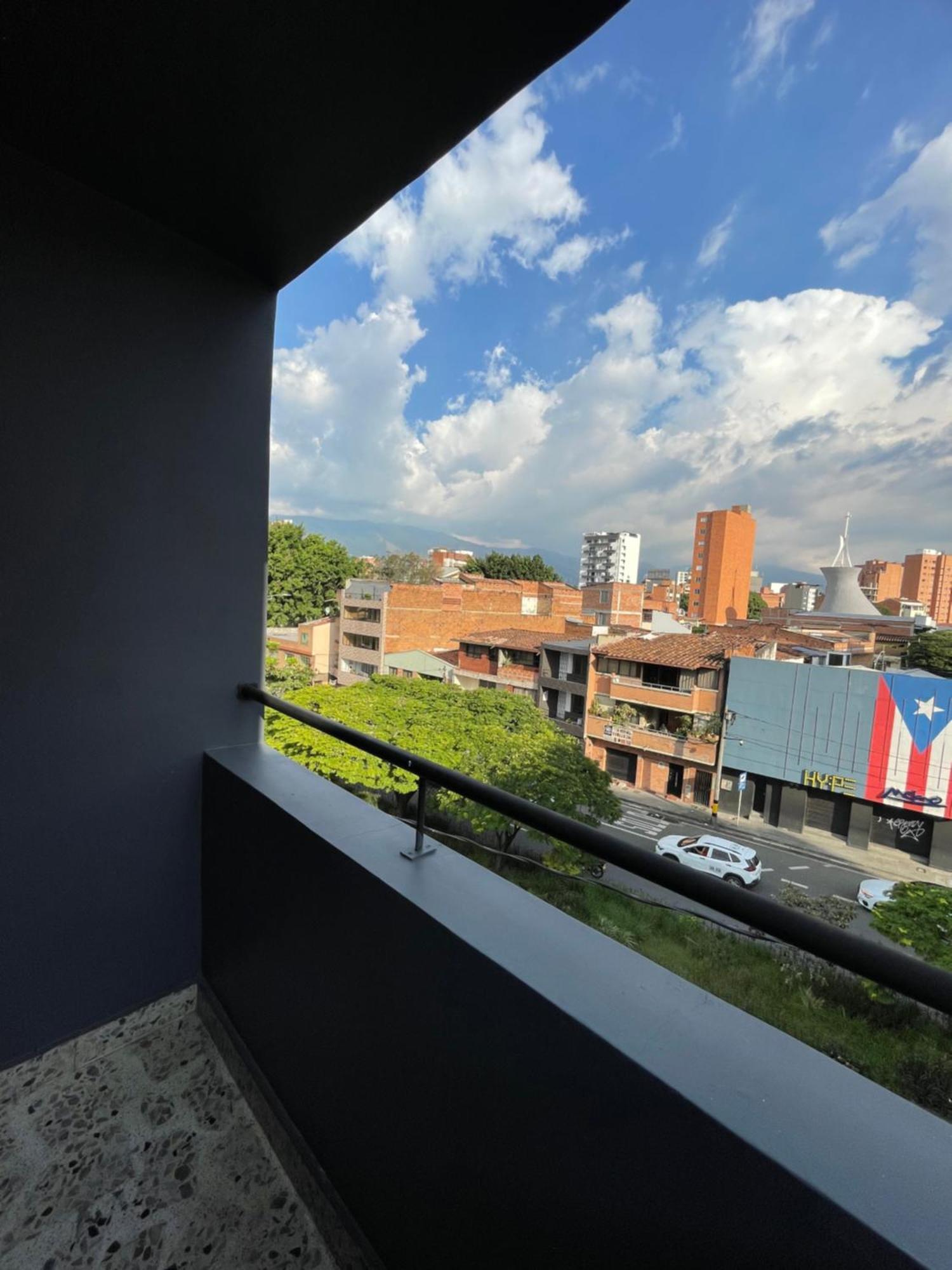 Hotel Ofix Medellín Kültér fotó