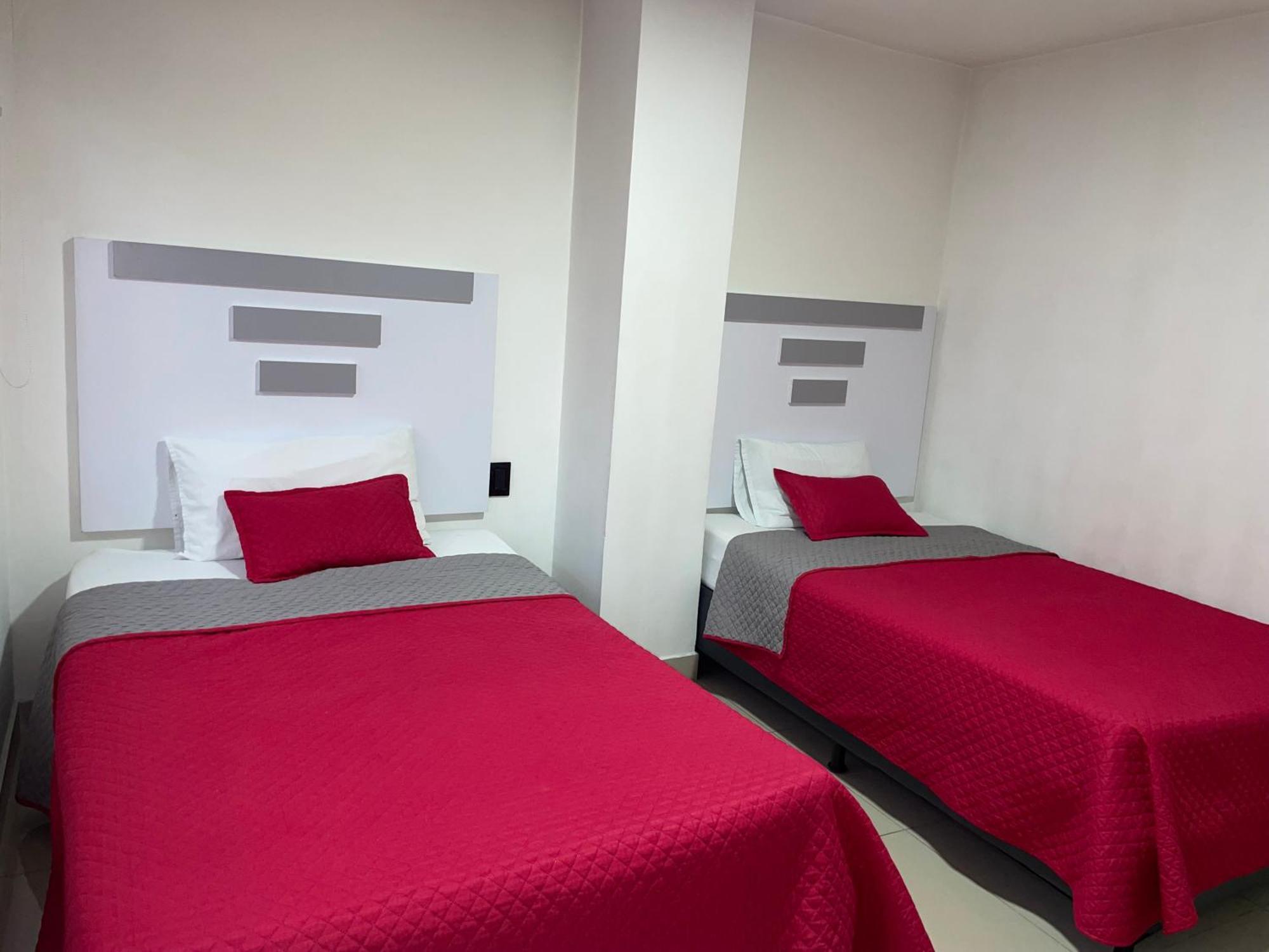 Hotel Ofix Medellín Kültér fotó