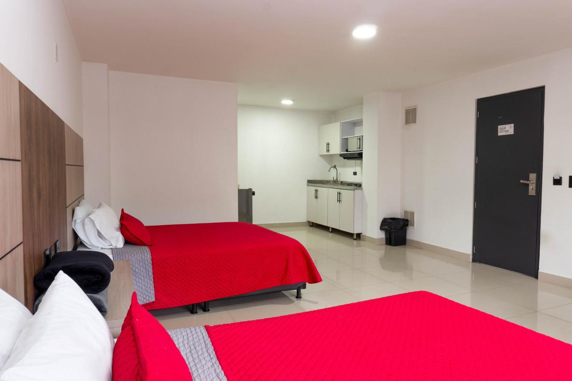 Hotel Ofix Medellín Kültér fotó
