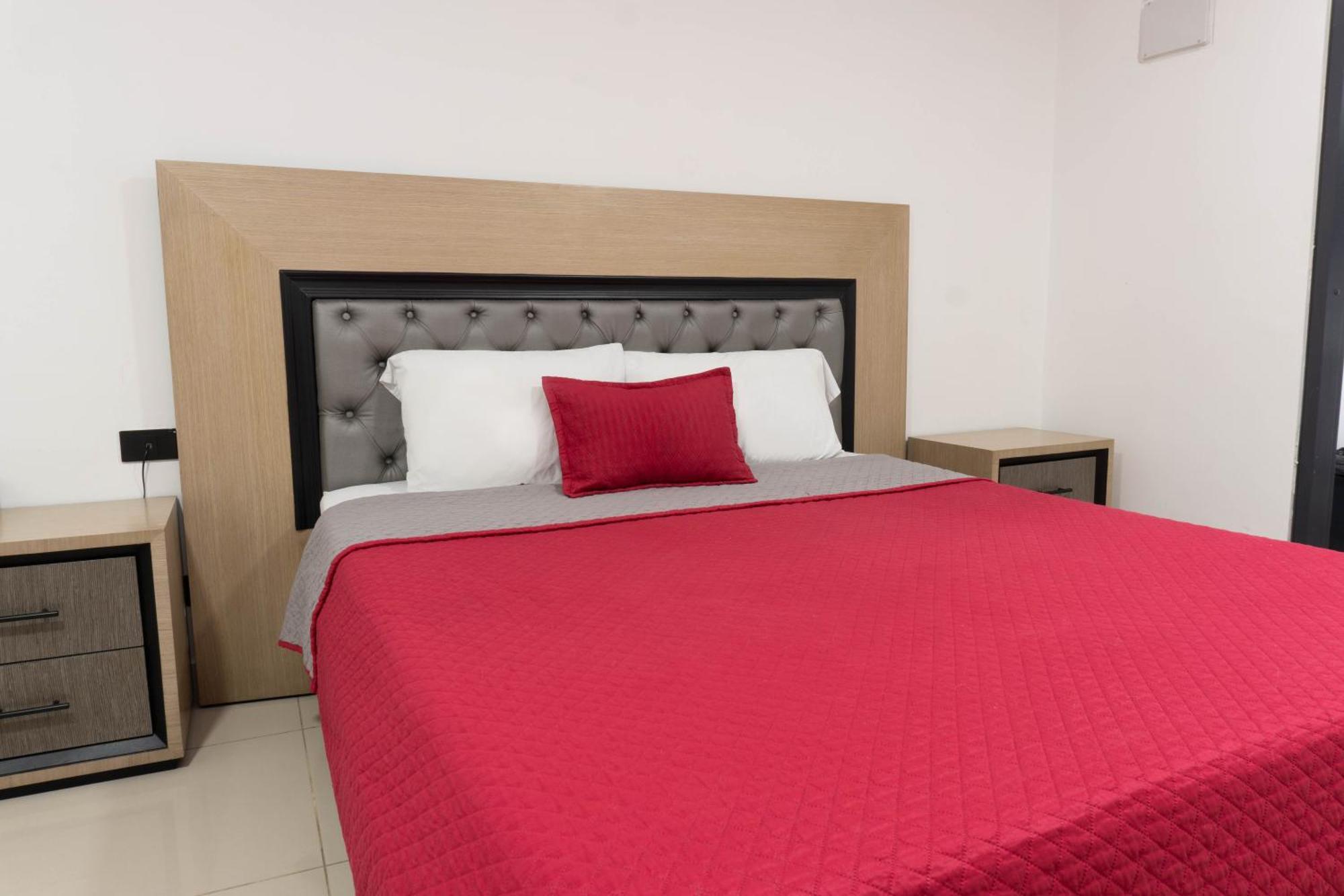 Hotel Ofix Medellín Kültér fotó